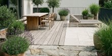 Balkon und Terrasse auf Vordermann bringen: Materialien, Pflege und Kosten 2026